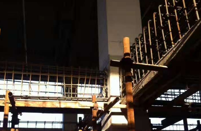 福州一厂房梁柱截面加大施工