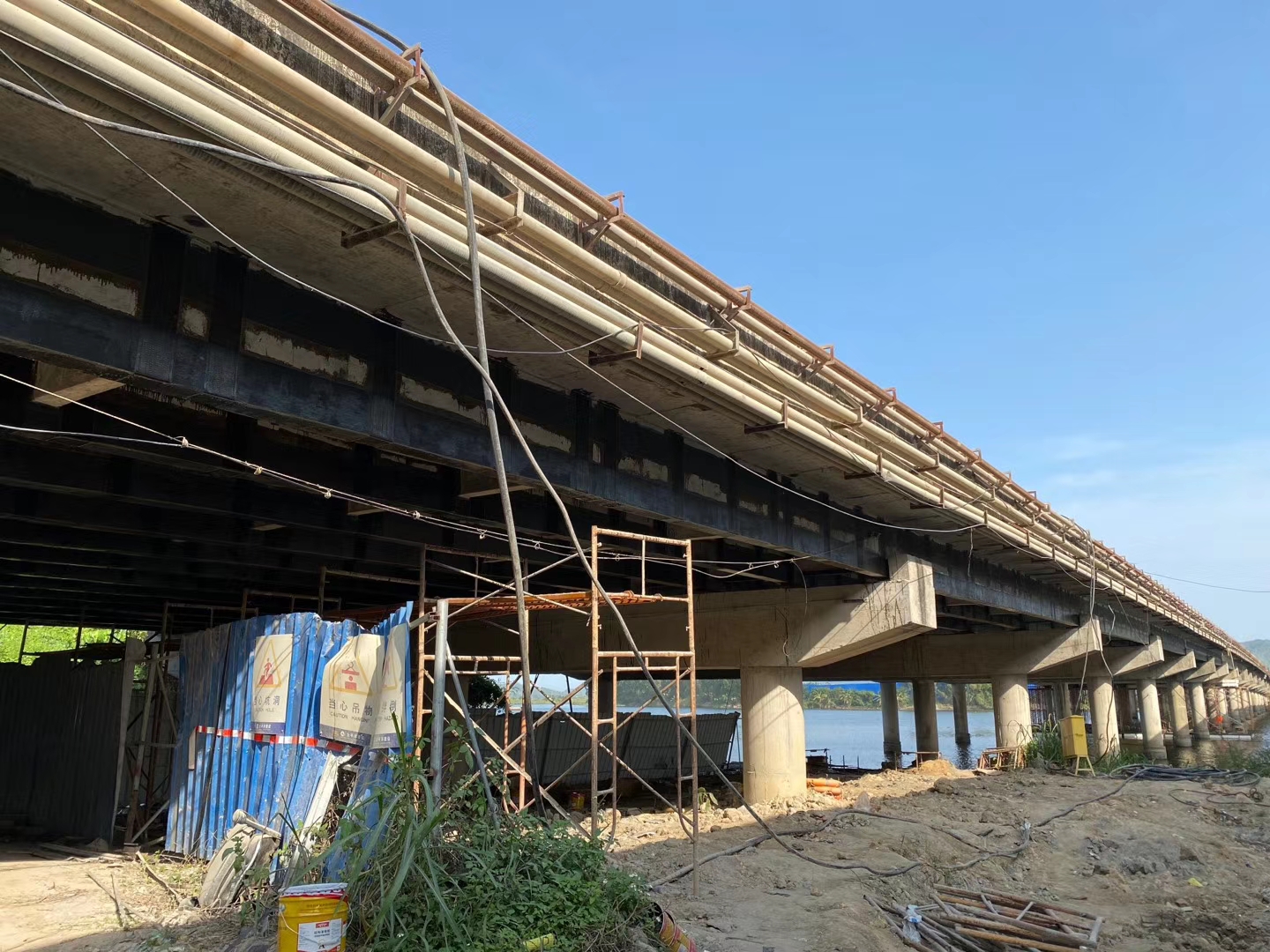 福州桥梁下部结构抗倾覆加固方法